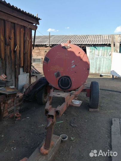 Прицеп с цистерной