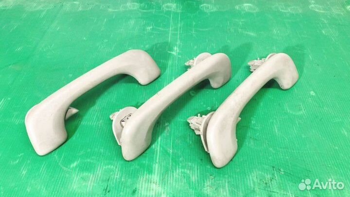 Ручка потолка Renault Megane 2 универсал K9K724