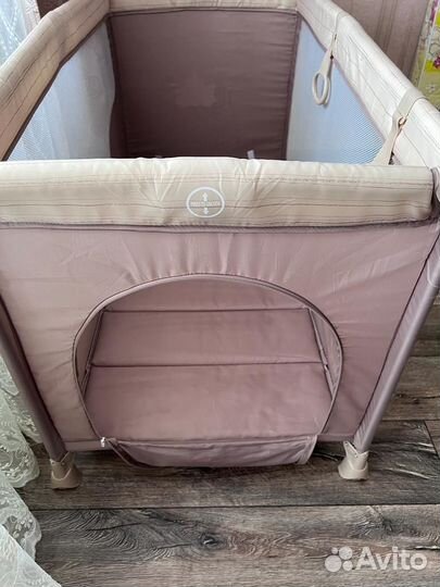 Манеж детский складной