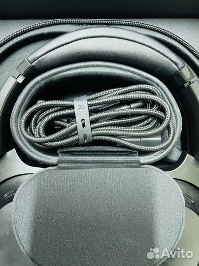 Беспроводные наушники Razer Barracuda Pro