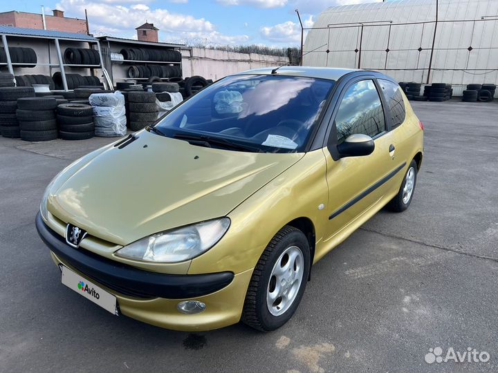 Peugeot 206, 2003