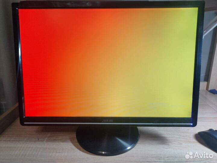 Монитор 22 Asus VW224 dvi, vga