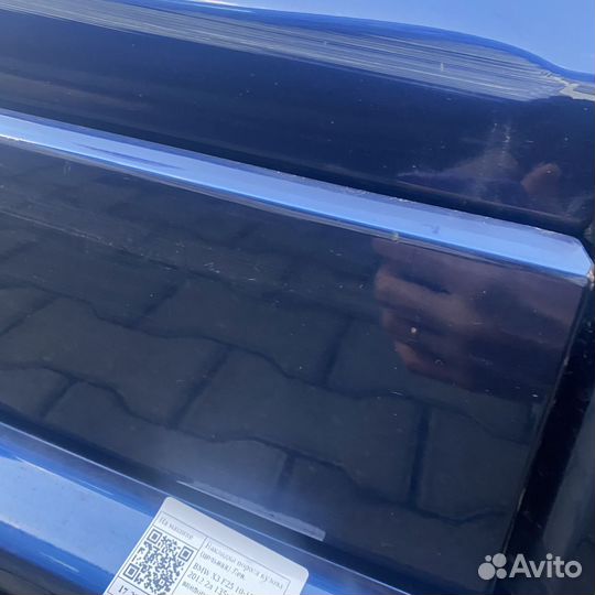 Молдинг передней двери Лев. Нижн. 51138052081 бмв