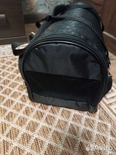 Переноска для кошек и собак