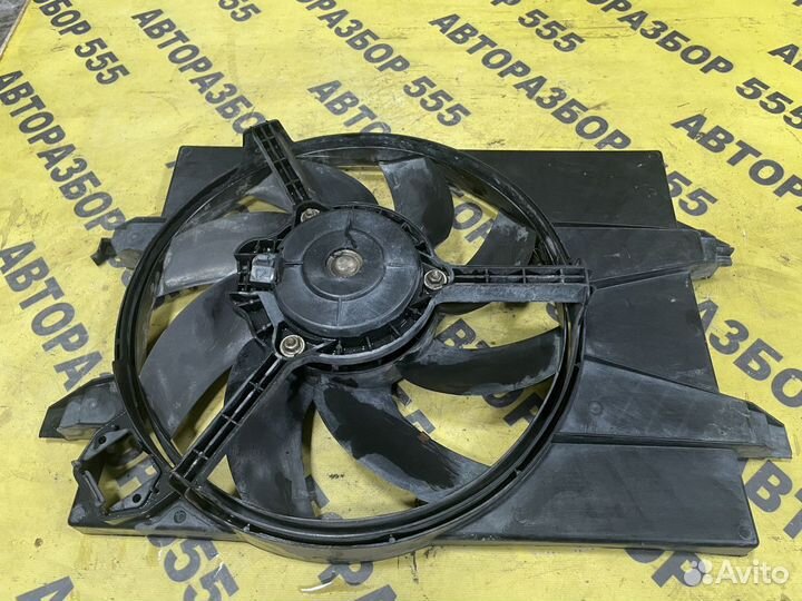 Диффузор с вентилятором Ford Fusion