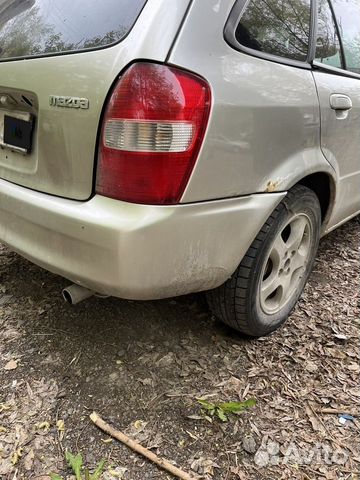 Mazda Familia 1.3 AT, 2001, 250 000 км