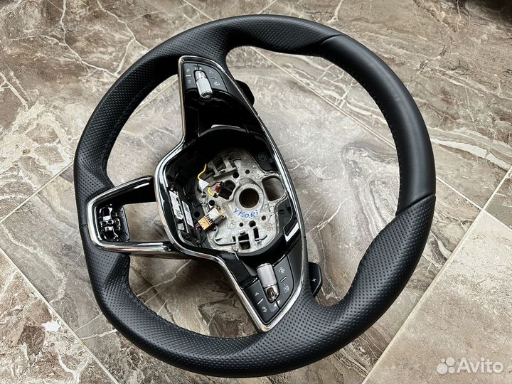 Руль skoda VRS 2022 MQB подогоев лепестки