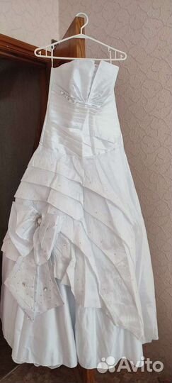 Свадебные платья