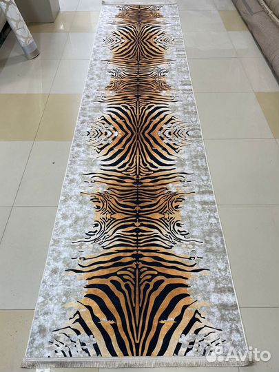 Ковровая дорожка новая