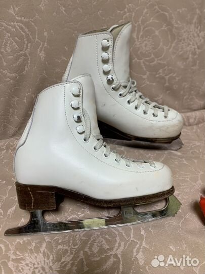 Фигурные коньки wifa 30