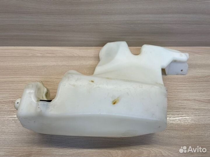 Бачок омывателя LADA X-Ray