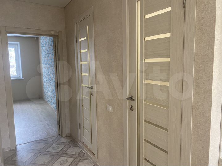 2-к. квартира, 53 м², 2/5 эт.