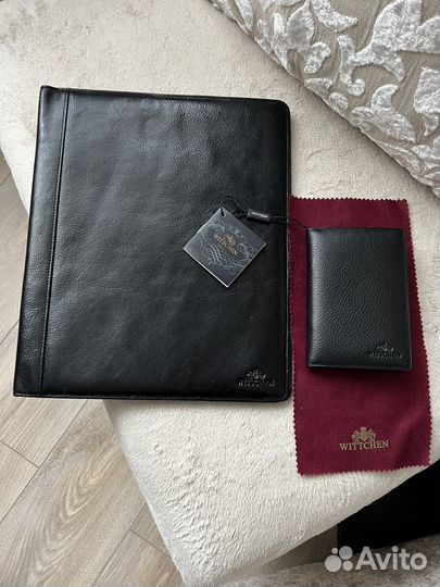 Папка для документов,кашелёк wittchen новые
