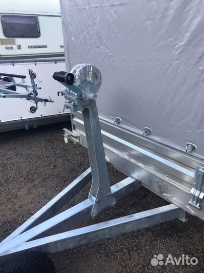 Лебёдка для прицепа ручная с кронштейном мзса 817