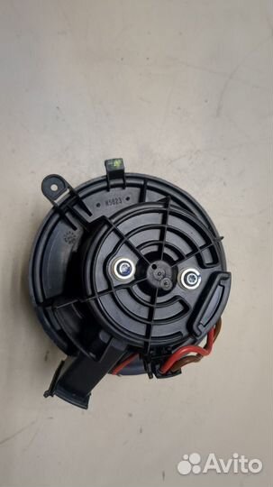 Двигатель отопителя Mercedes E W212