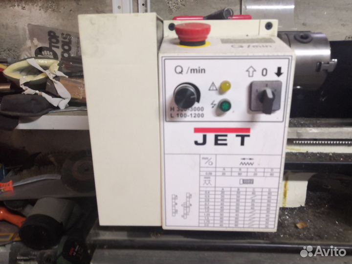 Токарный станок по металлу JET