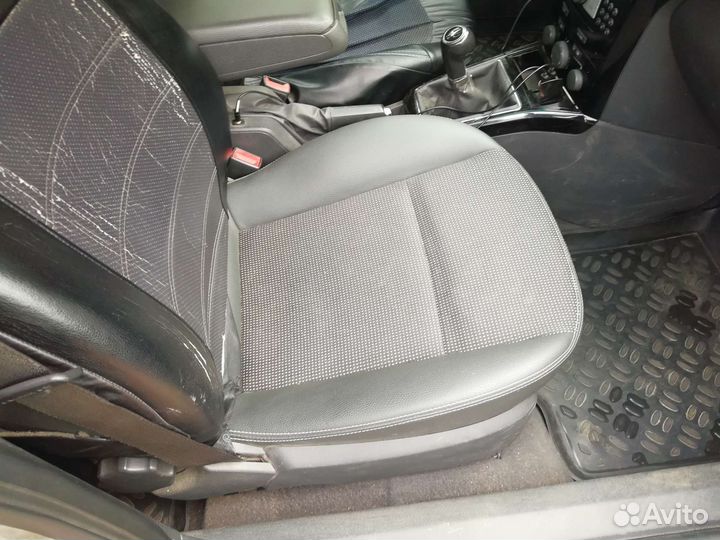 Opel Astra 1.8 МТ, 2013, 262 000 км