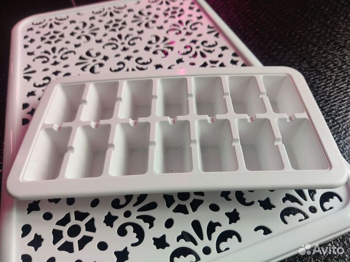 Оригинальные формы для льда и яиц в холодильник