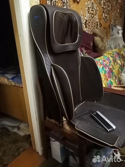 Многофункциональная массажная накидка Hakuto