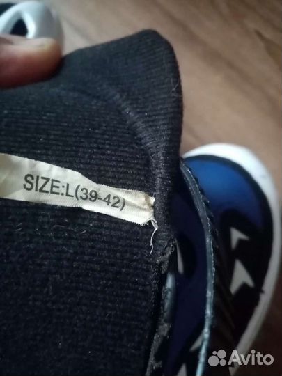 Роликовые коньки