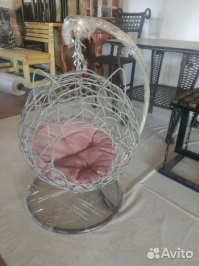 Качели для кошек из искусственного ротанга