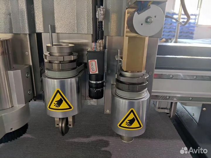 Планшетный режущий плоттер T-CUT DC 3235