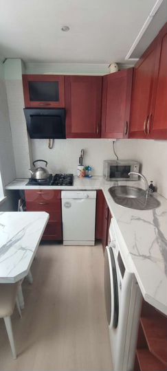 2-к. квартира, 56 м², 2/5 эт.