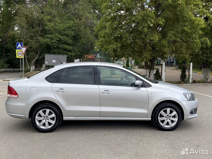 Volkswagen Polo 1.6 МТ, 2012, 232 000 км