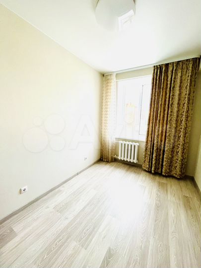 2-к. квартира, 52 м², 10/18 эт.