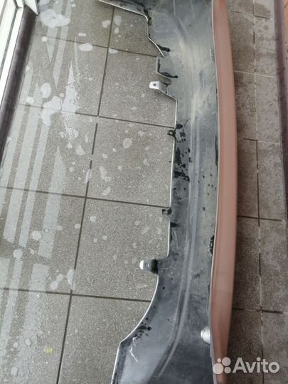 Задний бампер