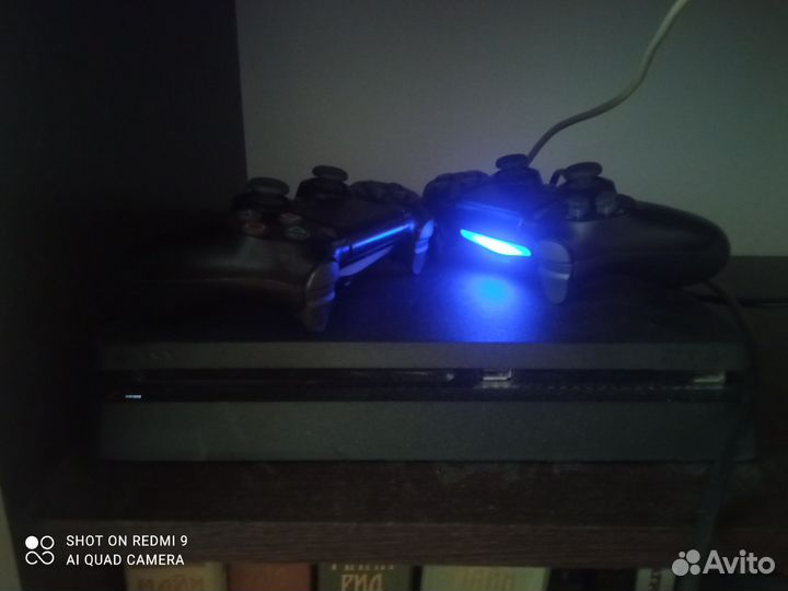 Sony PS4 slim 1tb, 2 джоста, игры