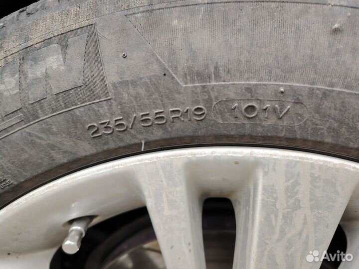 Michelin Latitude Tour HP 235/55 R19