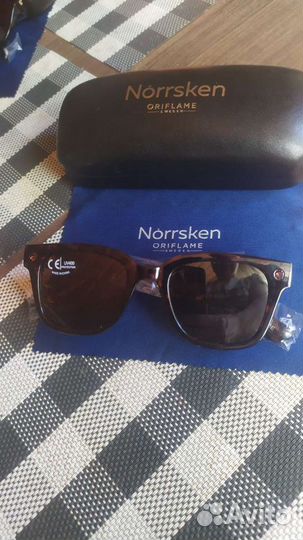 Солнцезащитные очки