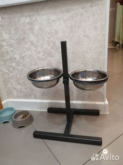 Миски на подставке
