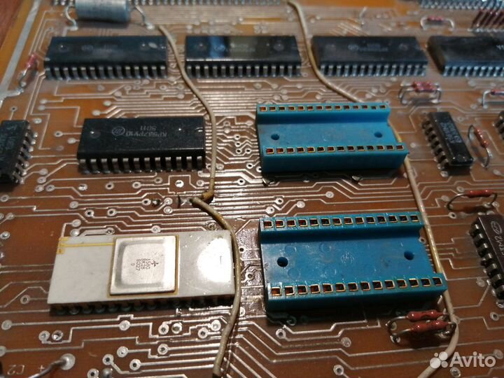 Радиодетали СССР, п/з. жёлтые радиодетали