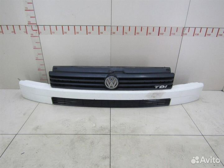 Решетка радиатора VW Transporter T4 1996-2003
