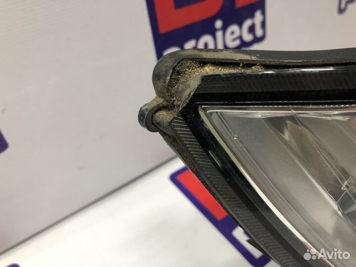 Фара правая Subaru Legacy Outback B13 03-06