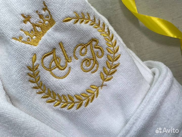 Женский махровый халат с именной вышивкой мама ба