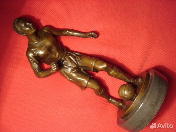 Статуэтка СССР Футболист Бронза 1967 Футбол Игра