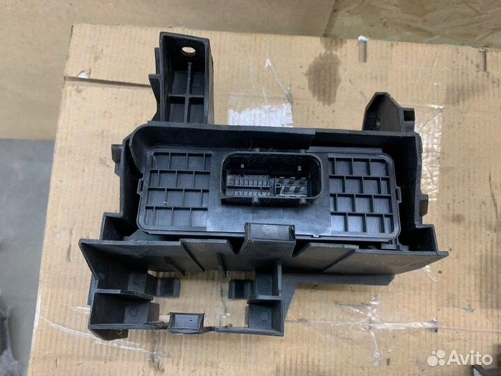 Блок управления бортовой сети Audi A6 C6 3.2 AUK