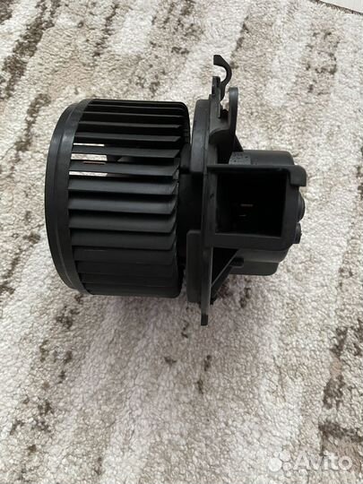 Вентилятор печки Peugeot Boxer