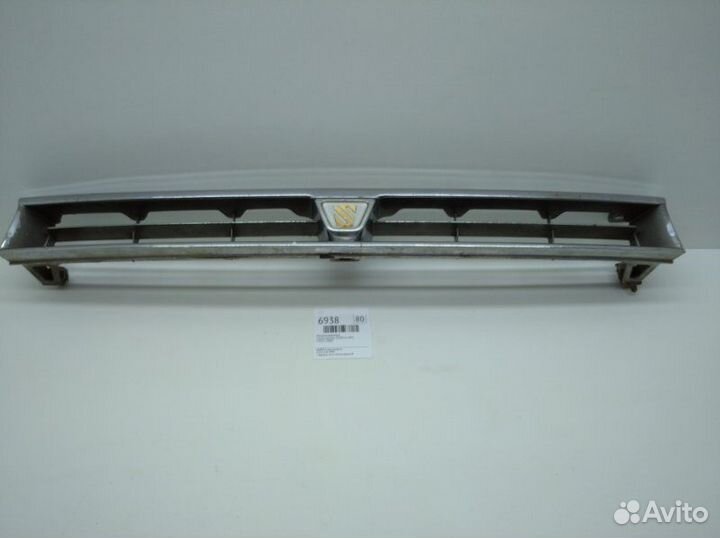 Решетка радиатора Toyota Sprinter CE100 2C 1991