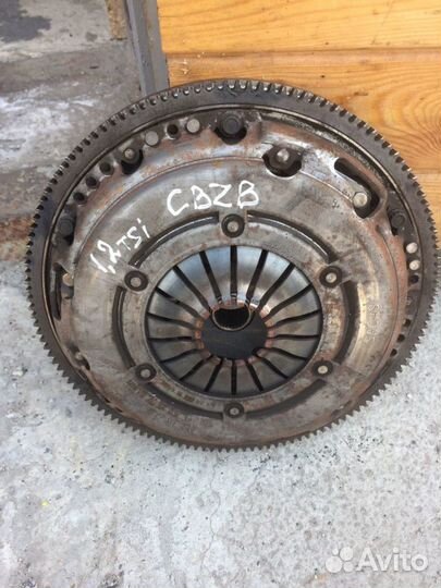 Маховик в сборе Гольф 6 Октавия Етти Тура 1.2 cbzb