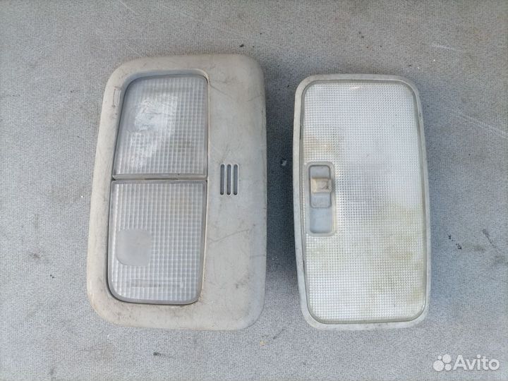 Плафон салонный для Toyota Corolla Axio/Fielder