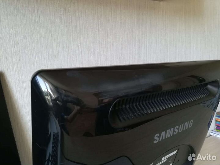 Монитор для компьютера