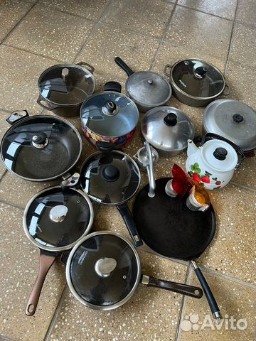 Сковородки сатейник и соковыжималка