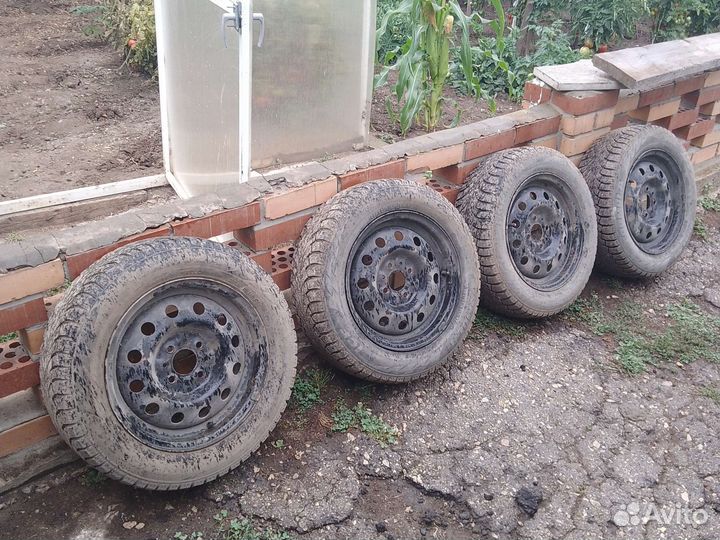 Pirelli Formula Ice 185/60 R14