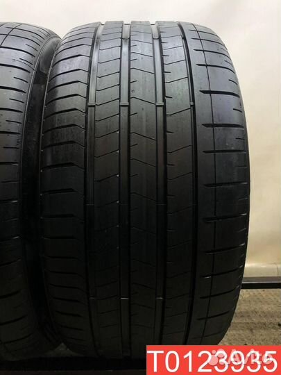 Pirelli P Zero PZ4 295/40 R19 и 265/45 R19 108Y