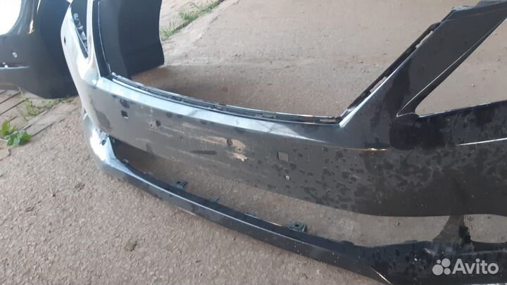 Бампер на toyota