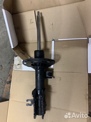 Стойка амортизатора